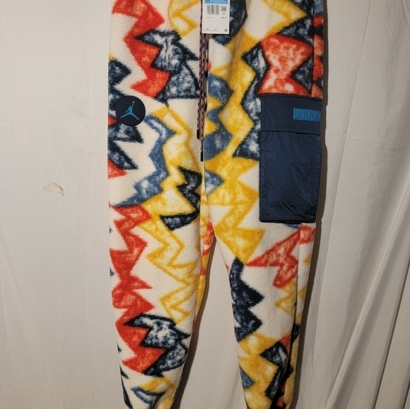 Air Jordan Essentials Mountainside Sherpa Sail Men's Pants Size M DC9730-133 - Picture 5 of 9
